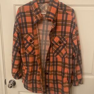 Fleece shacket size large plaid